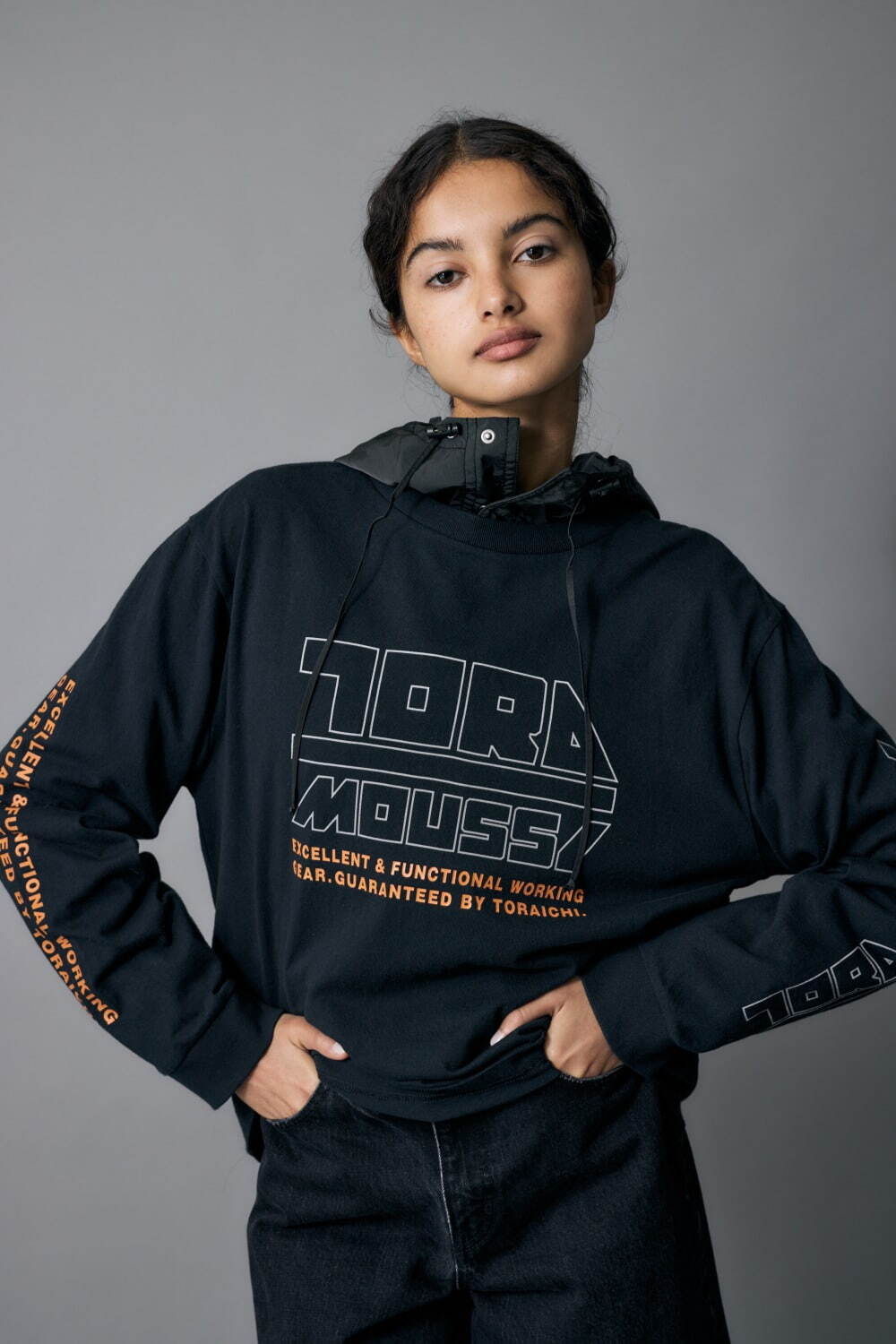 マウジー×寅壱のコラボウェア、クロップド丈のワークジャケット＆ハイ