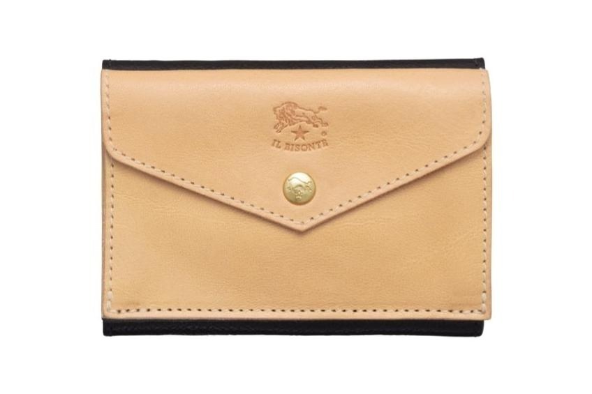 イル ビゾンテ24年秋冬のポケット付き財布、ヌメ革×黒レザーの3つ折り