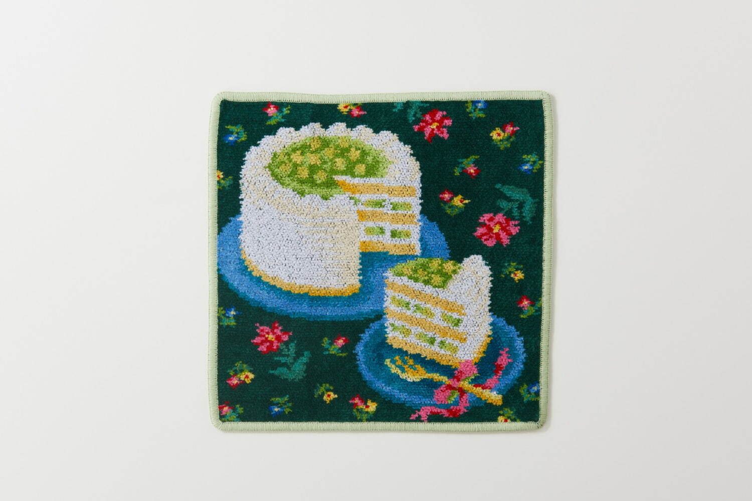 フェイラー×ホテルニューオータニのスイーツ柄ハンカチ、スーパー