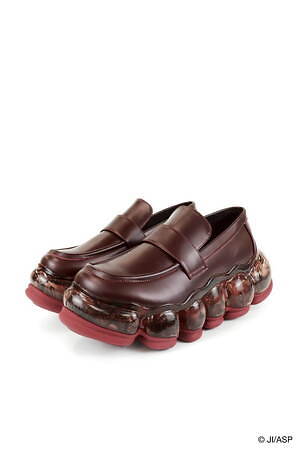 ミキオサカベ×伊藤潤二のホラー漫画「富江」“目”が浮かび上がるTシャツ