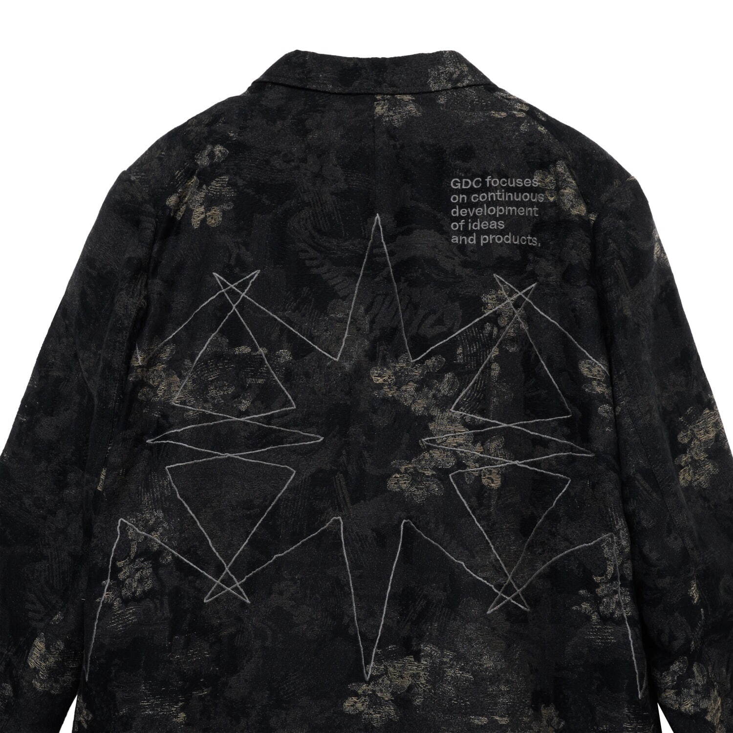 ヨウジヤマモト「S'YTE」×GDC初コラボ、“八芒星”刺繍の花柄