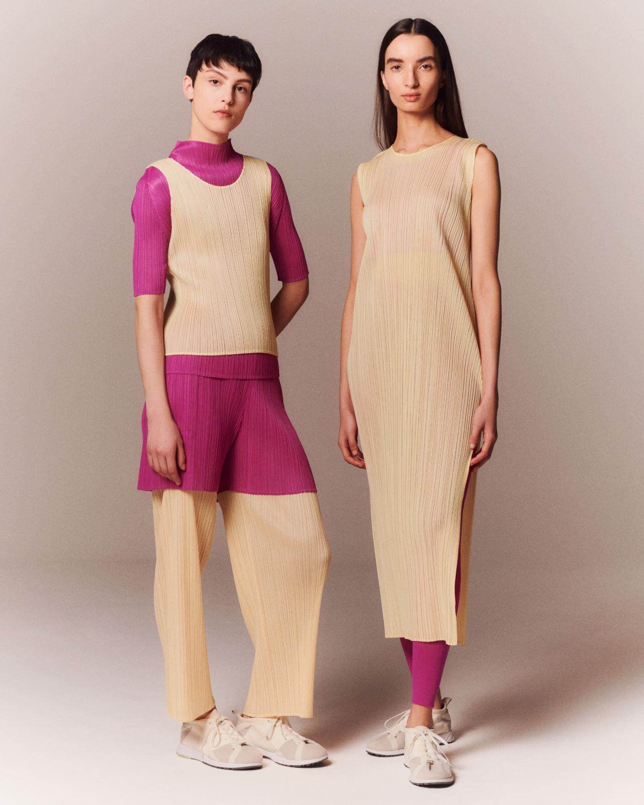 プリーツ プリーズ イッセイ ミヤケ、“グルーヴの波”イメージの