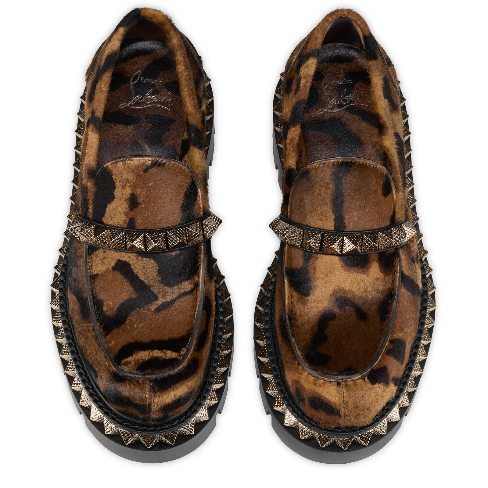 クリスチャン ルブタンの厚底ウィメンズローファー、黒or豹柄レザーに