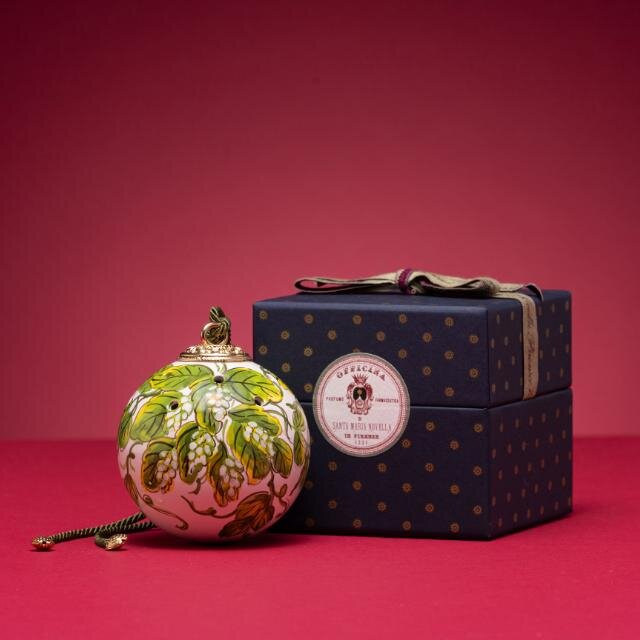 サンタ・マリア・ノヴェッラ「ポプリの香り」を楽しむオーナメント型