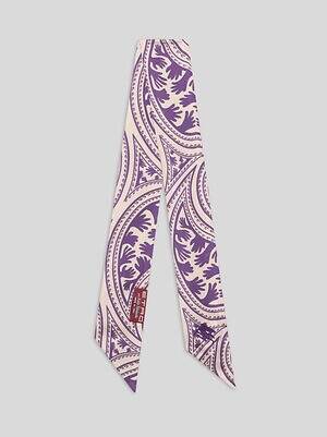 エトロ、キンプリ髙橋海人が描く“手”モチーフのペイズリー柄スカーフに