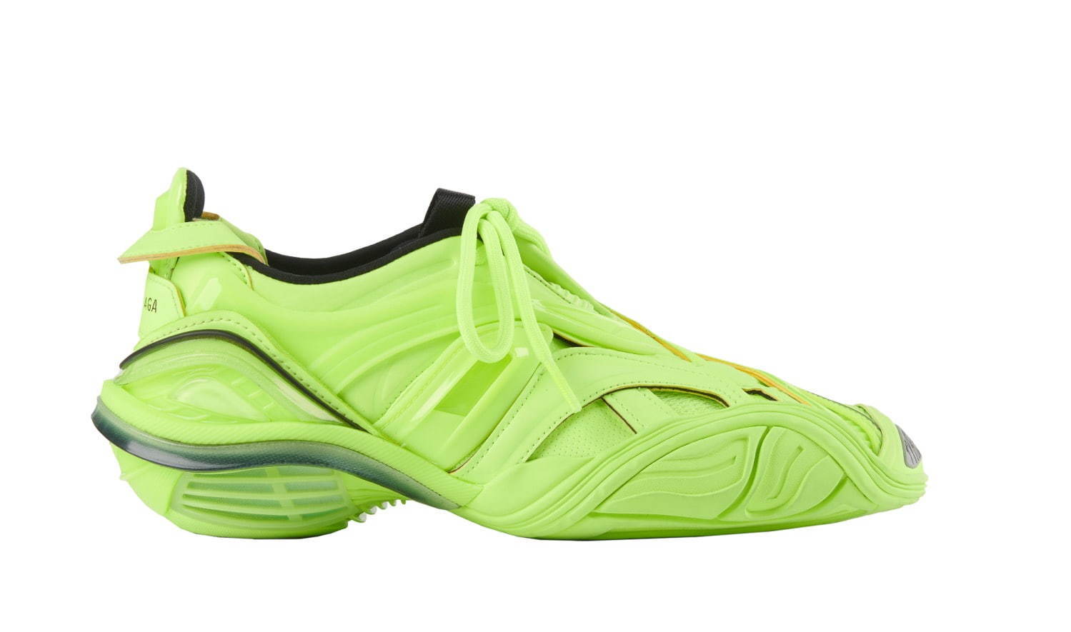 バレンシアガの新作スニーカー「タイレックス」筋肉組織のような網目を