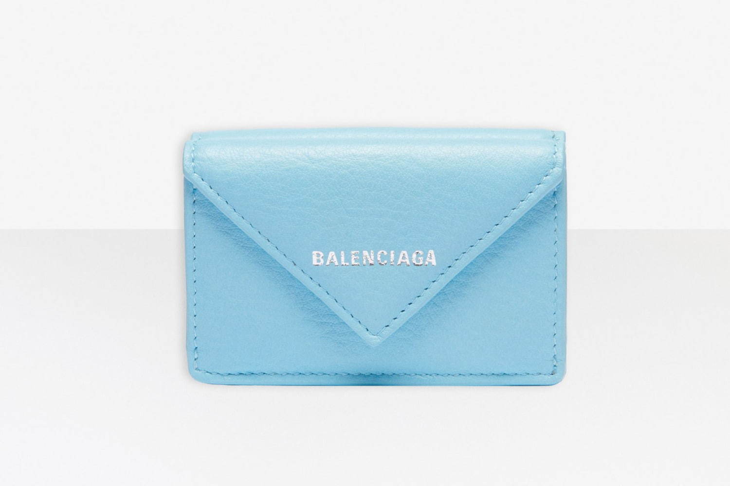 バレンシアガのおすすめ「ウィメンズ・ウォレット」人気ミニ財布など