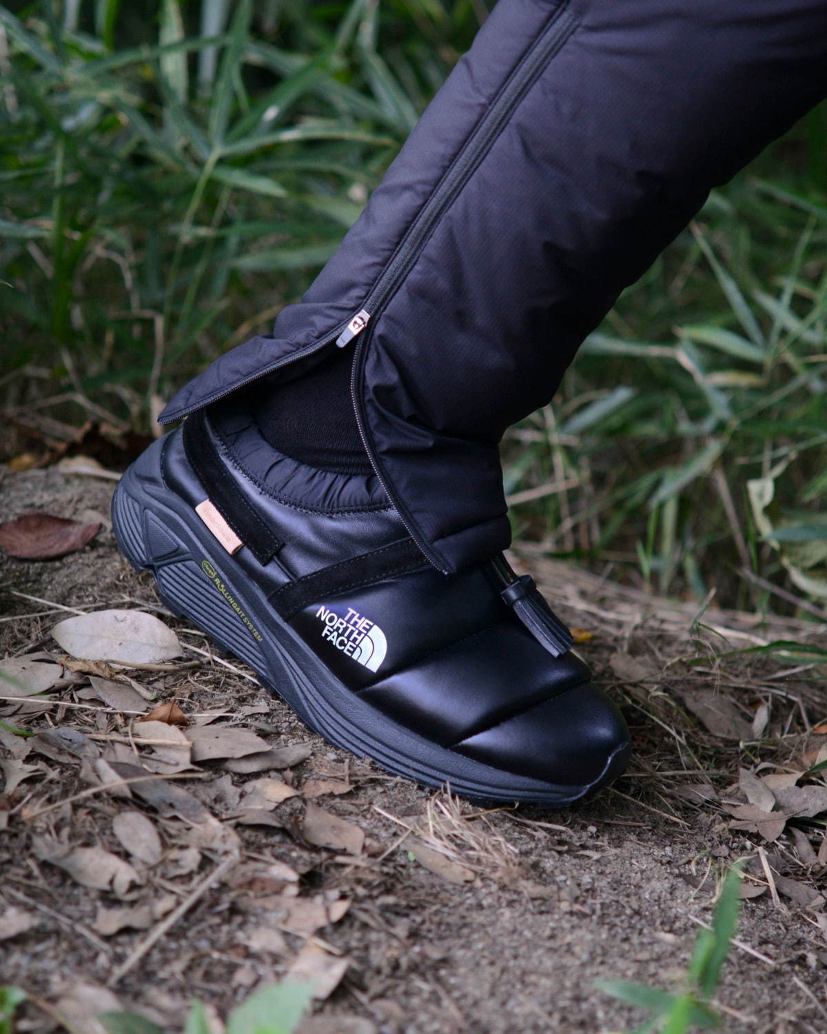 ザ・ノース・フェイス×エンダースキーマの初コラボ、撥水レザーの経年