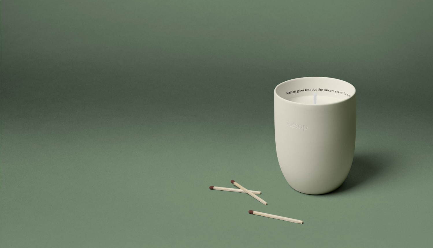 イソップ初のアロマキャンドル、星のように輝く灯り＆“古代天文学者