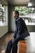 ロロ・ピアーナ、カシミヤ×コットンのデニム素材を使ったウィメンズ