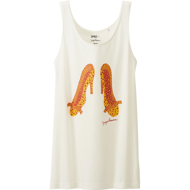 MoMAセレクトの草間彌生アート作品がユニクロのTシャツに