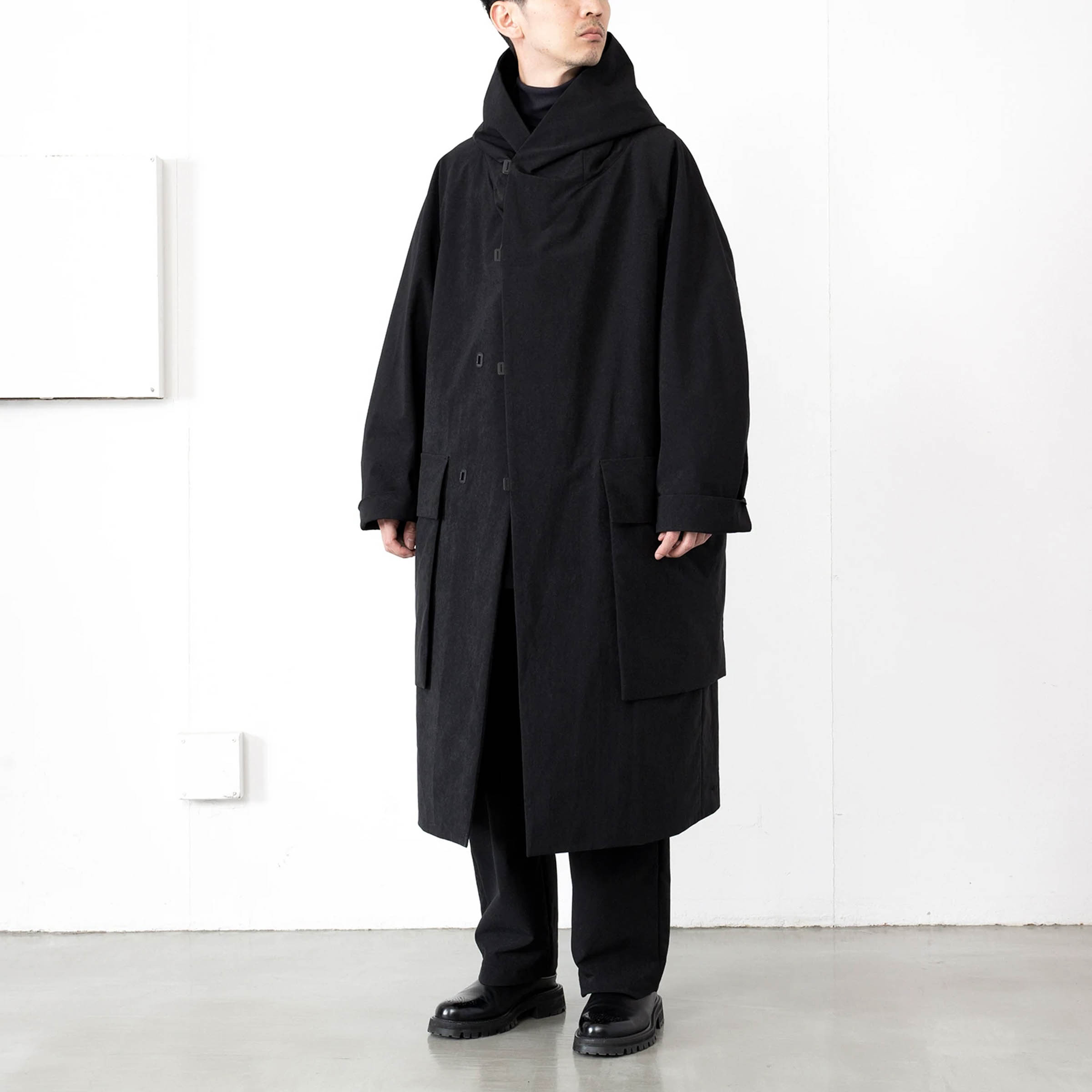 テアトラ」が手掛ける晴れた日でも快適なレインウェアの取扱説明書