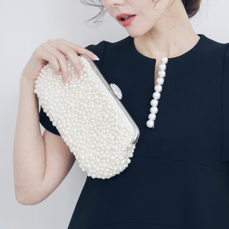 美品 タサキ バランス パール クラッチバッグ カーフレザー 5連 真珠