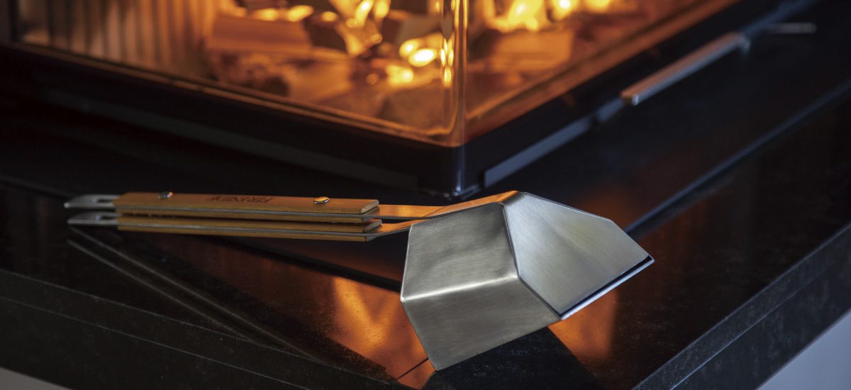 アシュシュ｜製品を見る｜薪⽕の総合商社 ファイヤーサイド