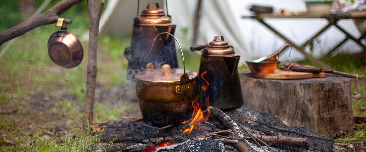 コッパーオークポット｜製品を見る｜薪⽕の総合商社 ファイヤーサイド