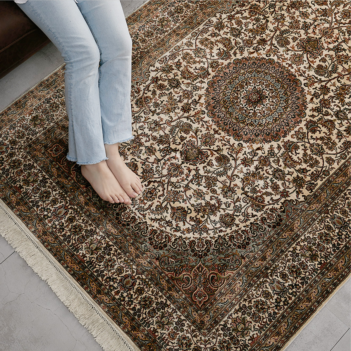 カシミール シルクラグ #1 ラグ | オーダーカーペット・ラグのFROM FLOOR