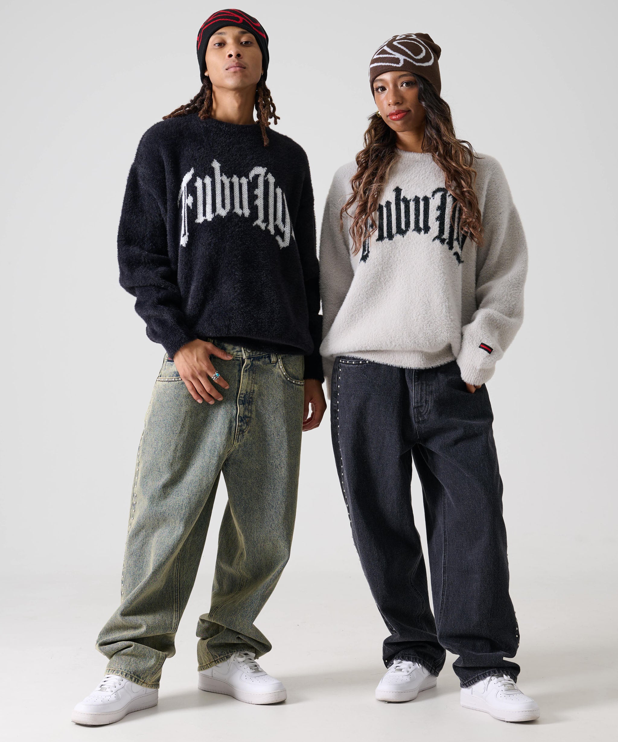 FUBU フブ プルオーバー クルーネック シャギー ニット セーター。FUBU
