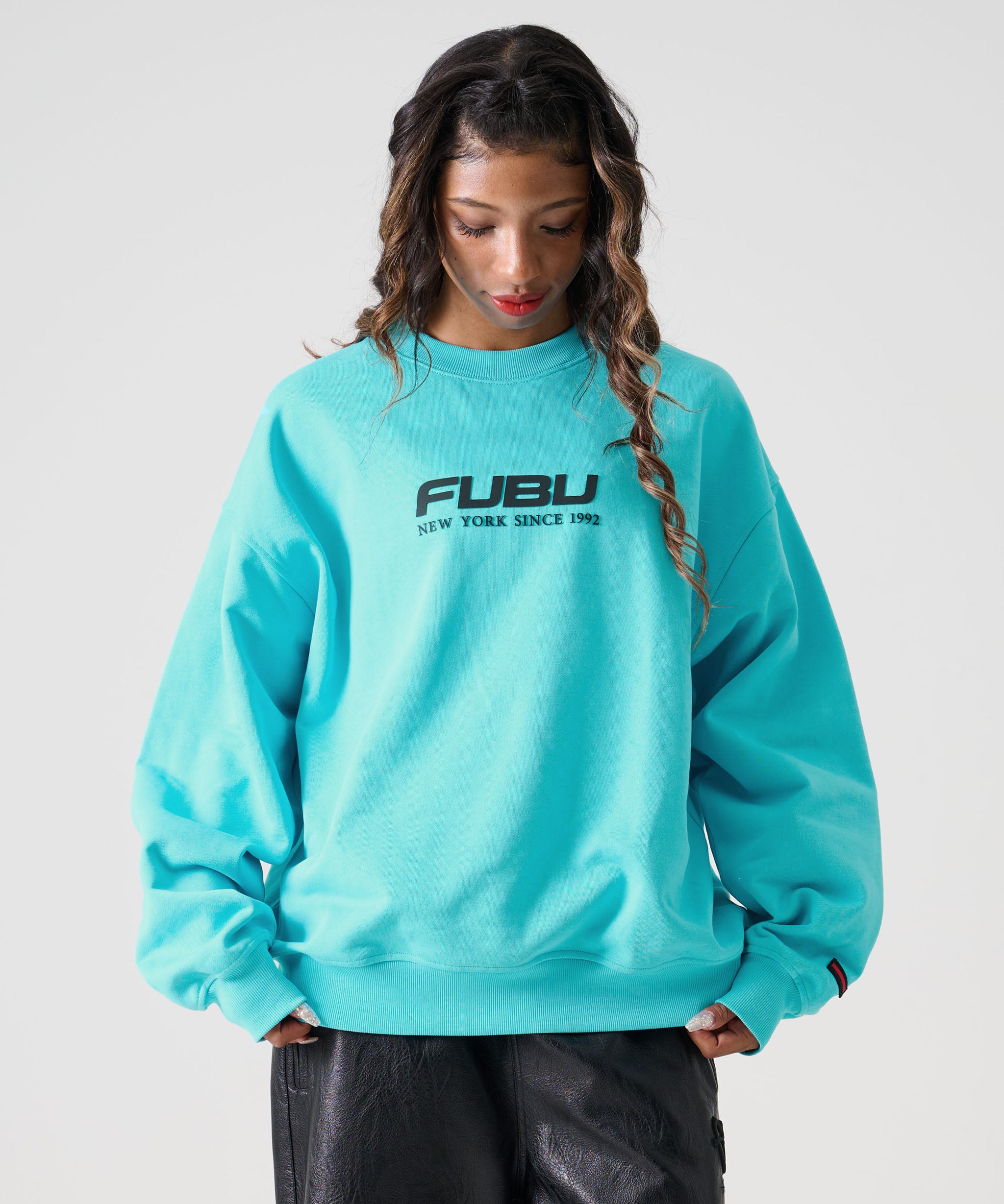 FUBU フブ コットン クルーネック 裏毛 スウェット トレーナー。FUBUは