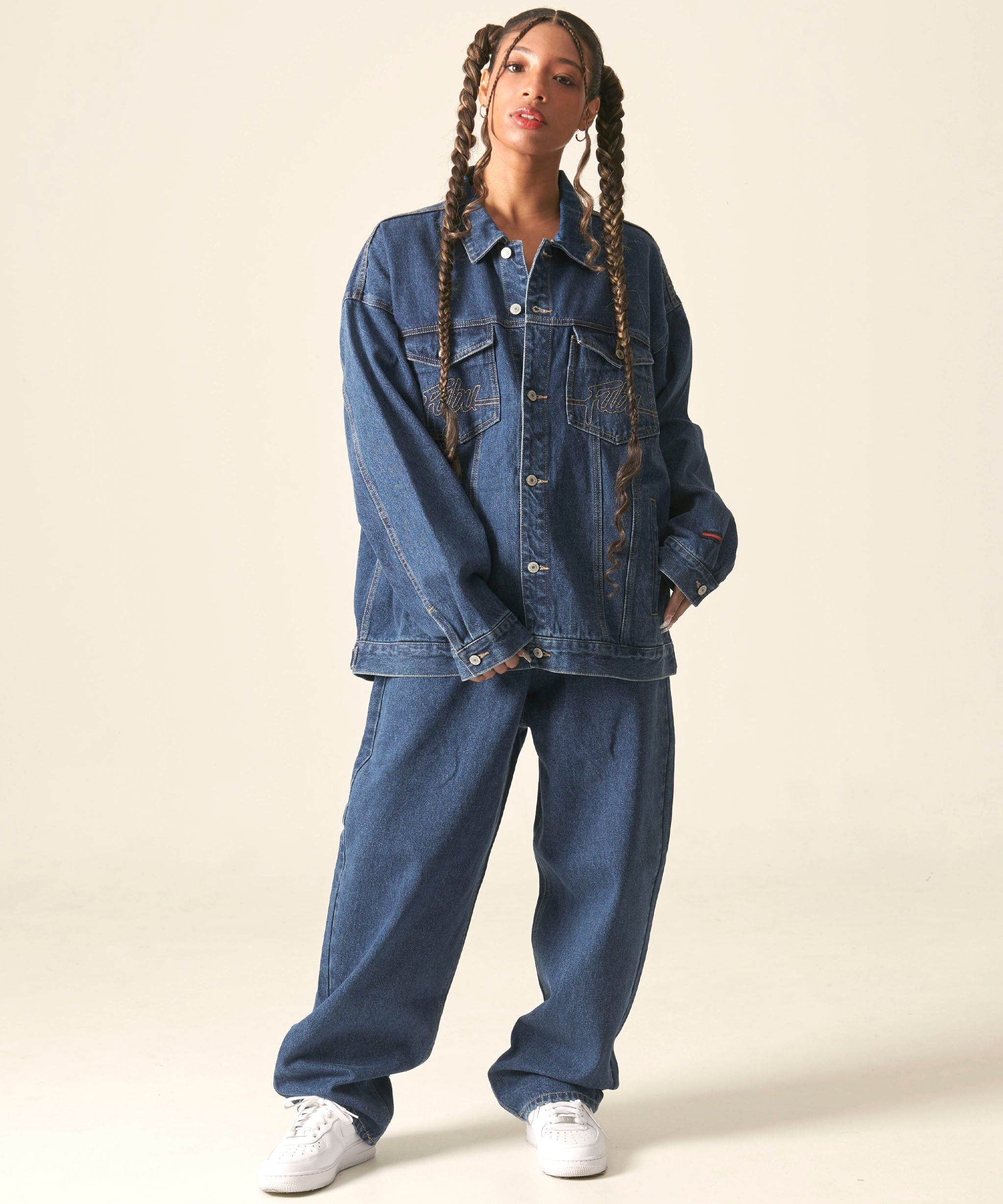 FUBU フブ アウター デニムジャケット ジャンパー。FUBUはアメリカの