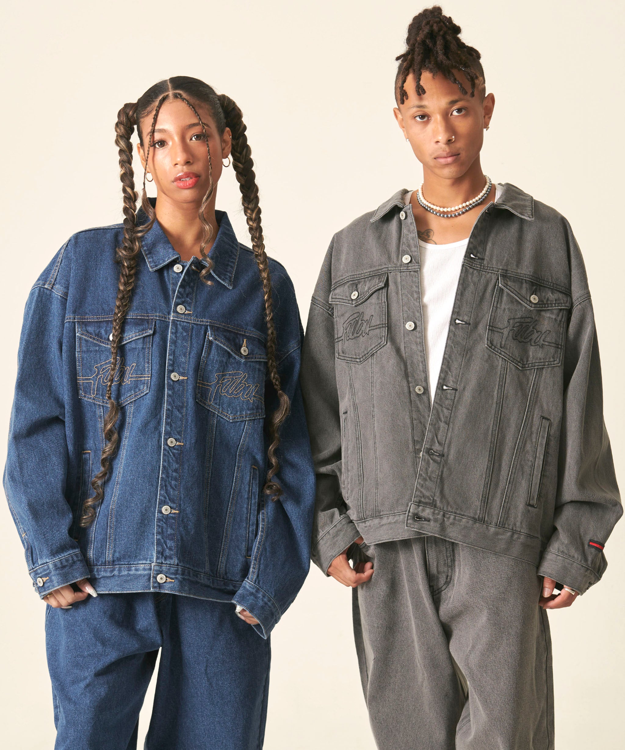 FUBU フブ アウター デニムジャケット ジャンパー。FUBUはアメリカの