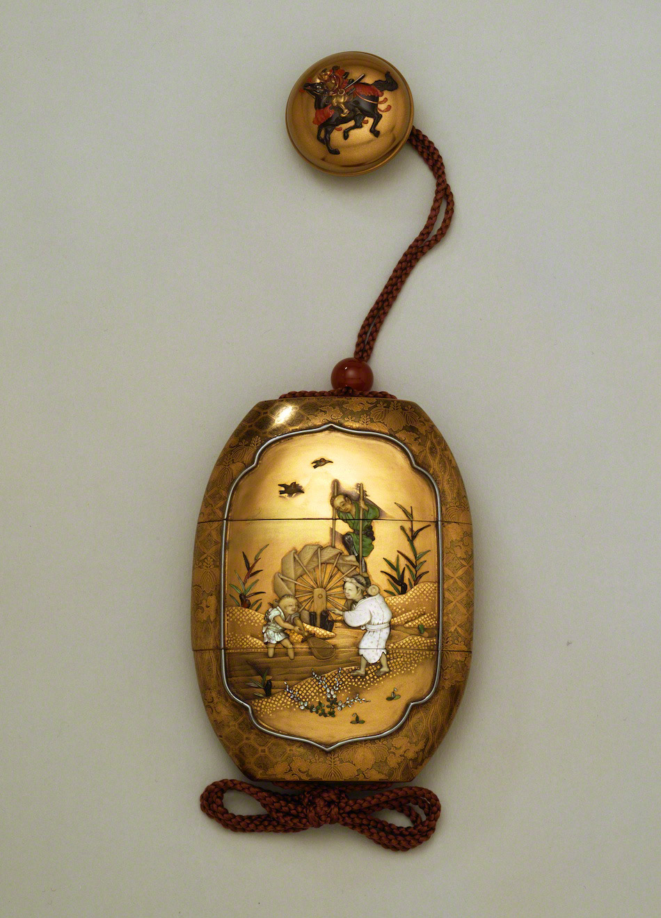 花籠農耕蒔絵芝山象嵌印籠 銘 芝山 | 芝山 | 収蔵品詳細 | 作品を知る