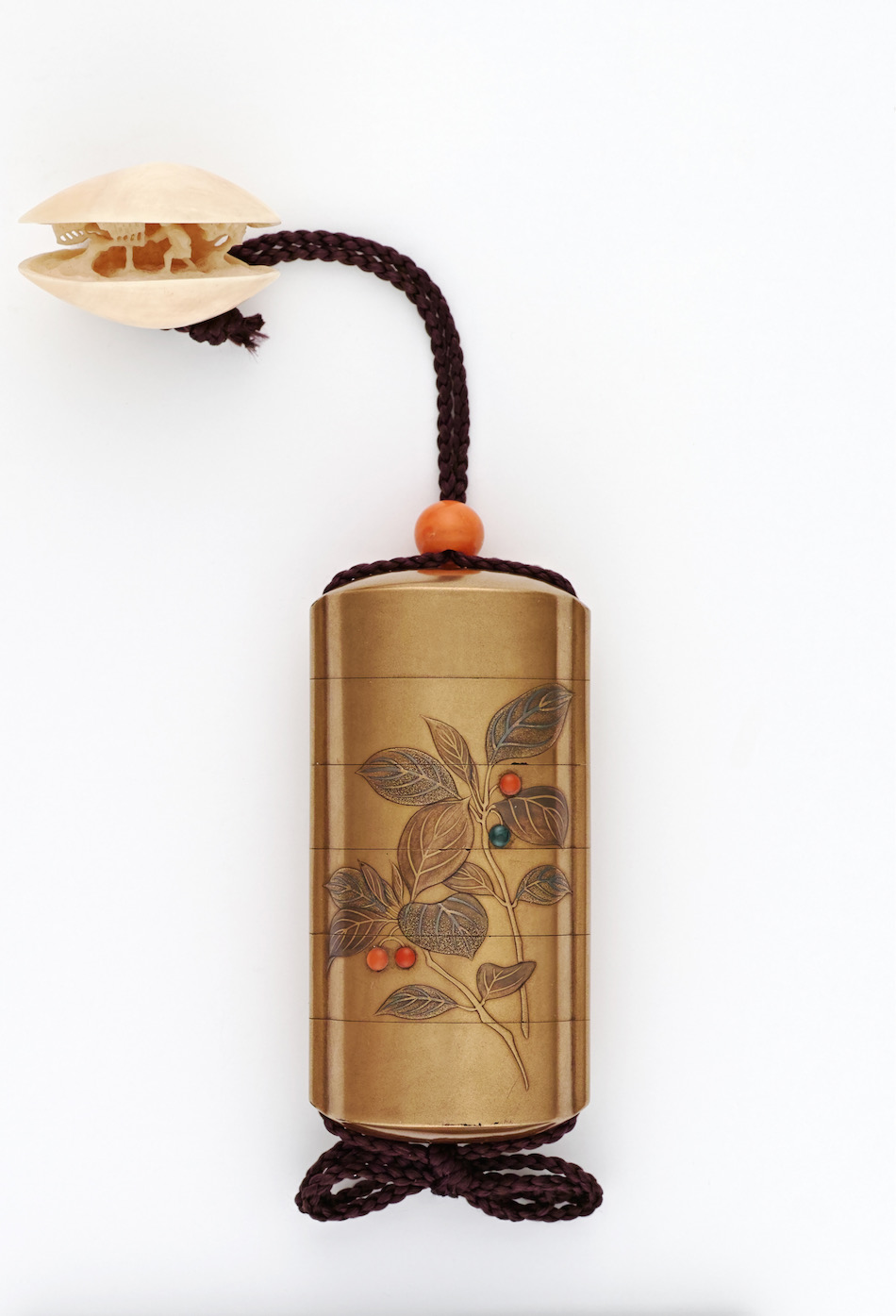 薮柑子蒔絵印籠 銘 梶川作（榮） | 梶川 | 収蔵品詳細 | 作品を知る