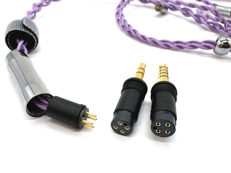 QoA Adonis New レビュー | 迫力・グルーヴ感が楽しめるイヤホン