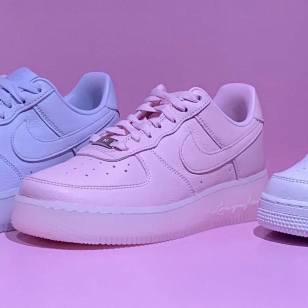 国内 2025年 3/7 発売】DRAKE/NOCTA x NIKE AIR FORCE 1 LOW SP “Pink