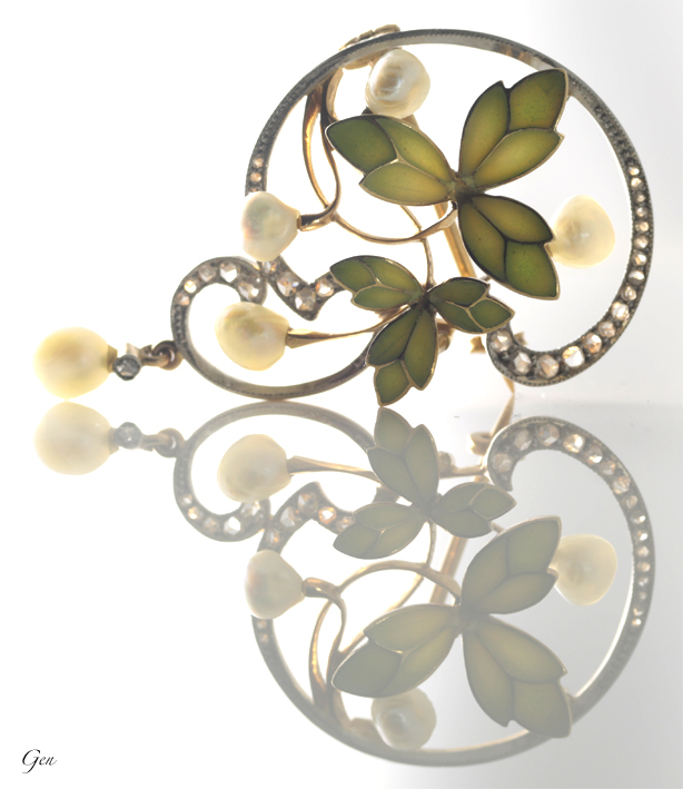 アールヌーボー プリカジュール・エナメル ブローチ アンティーク