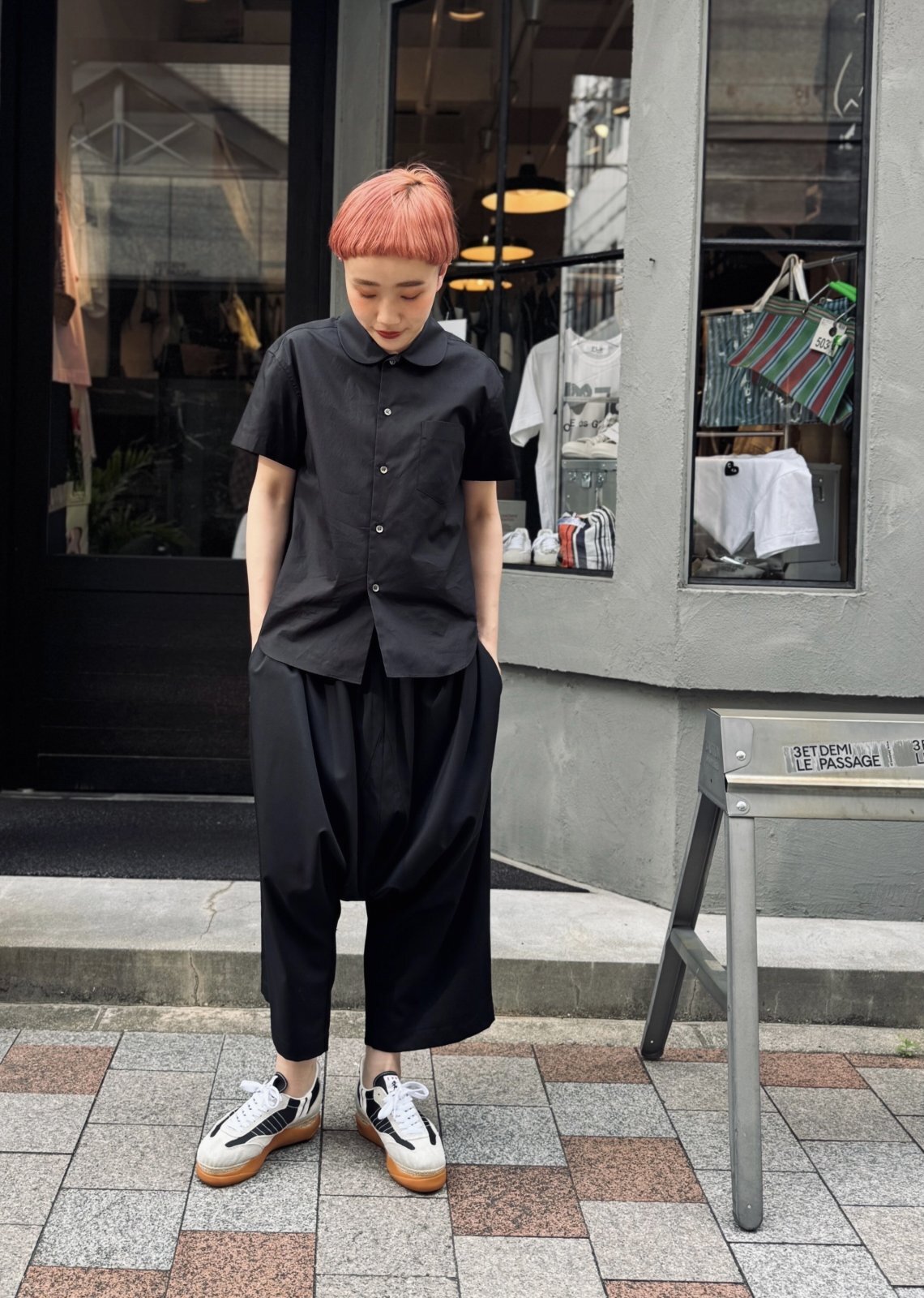 tao タオ 丸襟半袖ブラウス