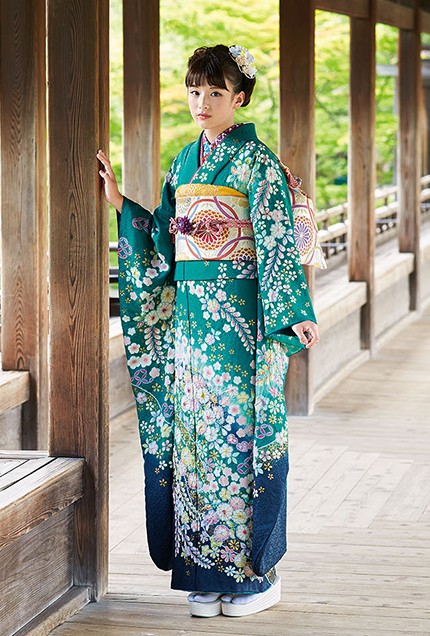 エメラルドグリーンが美しい辻ヶ花の振袖【HIBIKI-105】｜振袖