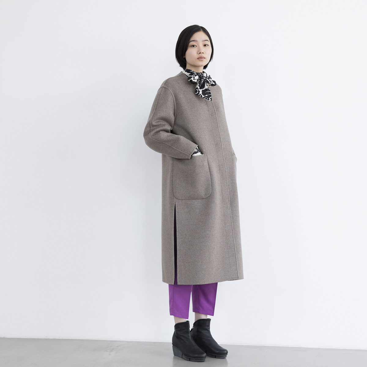 カシミヤリバーシブル ノーカラーコート（ボタン） - HARRISS GRACE