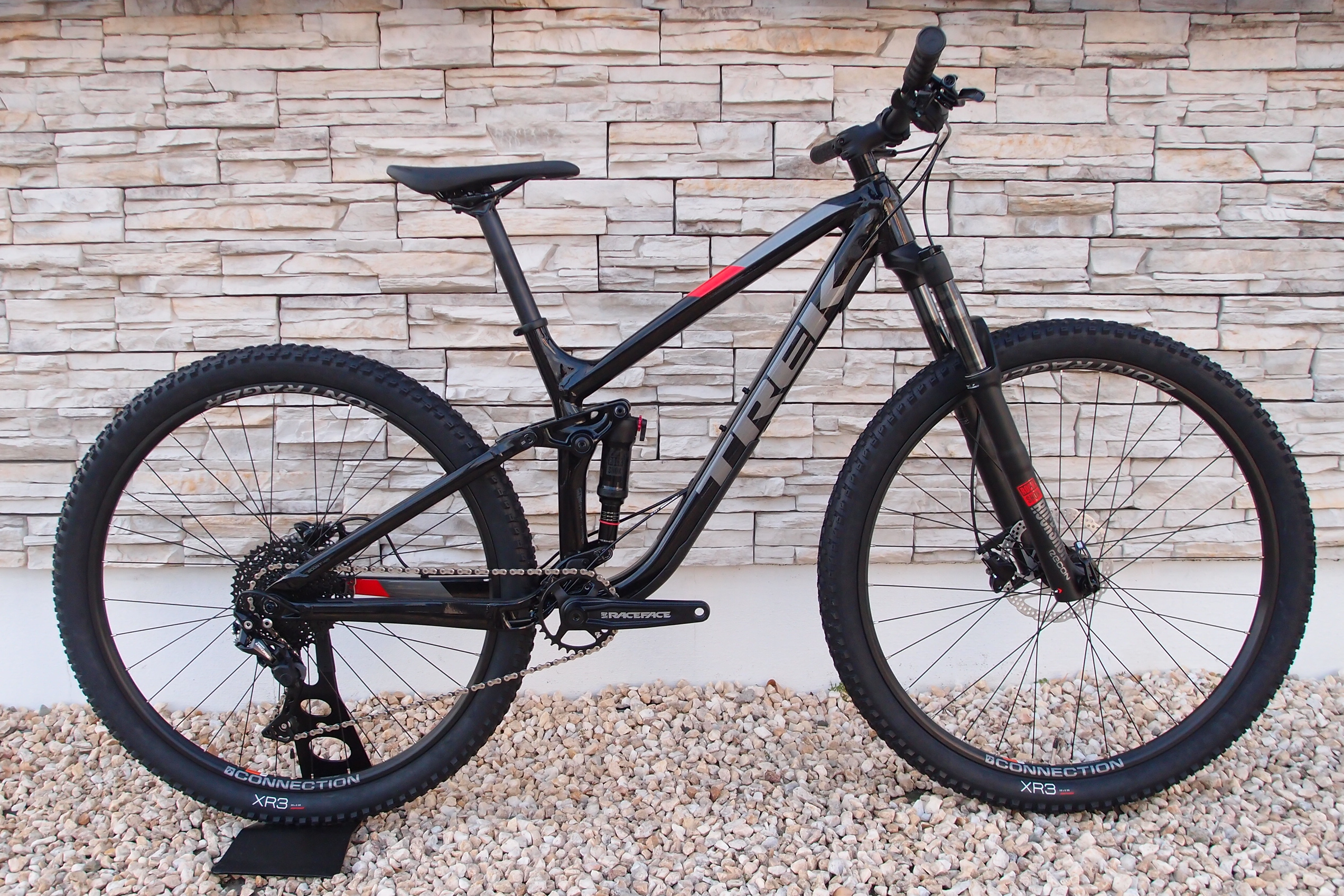 25万円から乗れるフルサスMTB 2019モデル TREK FUEL EX 5
