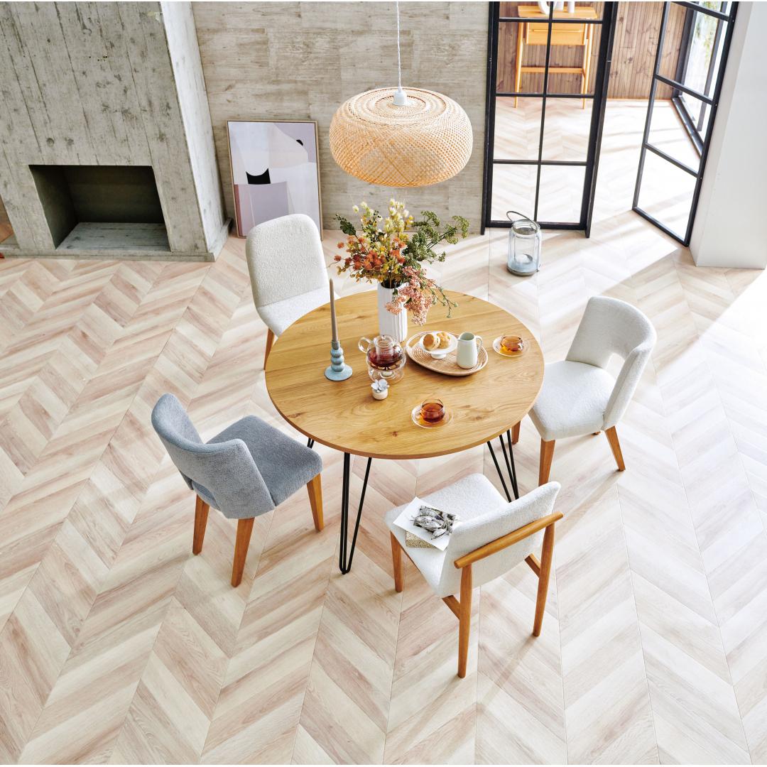 unico(ウニコ)エレムト ダイニングテーブル、チェア4脚 直接取引可能