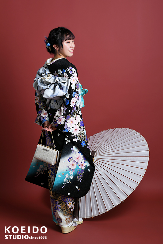 2023年最新版！上品な大人の魅力《黒色》振袖特集 | 広映堂スタジオ 東