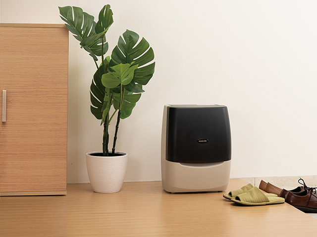 除菌機能付き靴脱臭乾燥機 KBD-0140/C｜家事／リビング｜キッチン