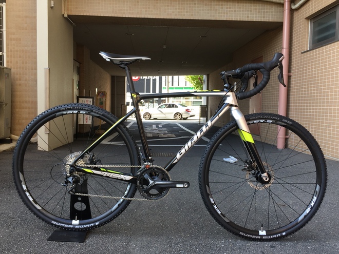 ピュアCXレーサー GIANT TCX SLR2入荷しました | コンズサイクルの