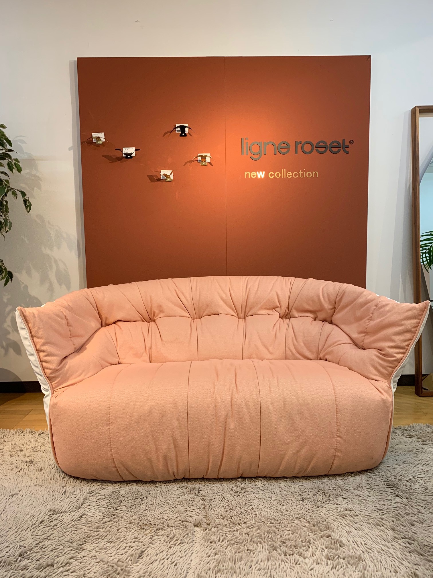 リーン・ロゼ ブリガンタン2Pソファ｜京都で家具を探すなら展示品数