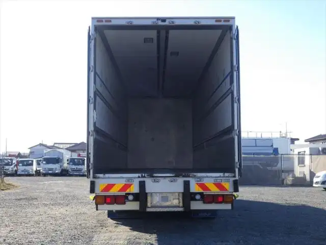 いすゞ ギガ 大型 ウイング の中古トラック【車両No.138005】｜中古