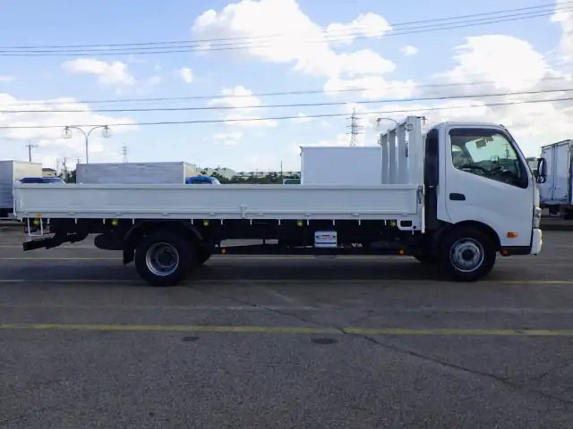 日野 デュトロ 小型 平ボディ 超々ロング の中古トラック【車両No