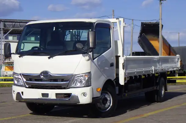 日野 デュトロ 小型 平ボディ 超々ロング の中古トラック【車両No