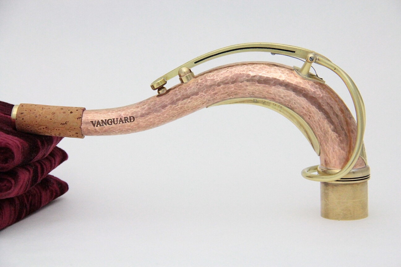 ks0930】KB Neck Vanguard Model VHHB3.jpg