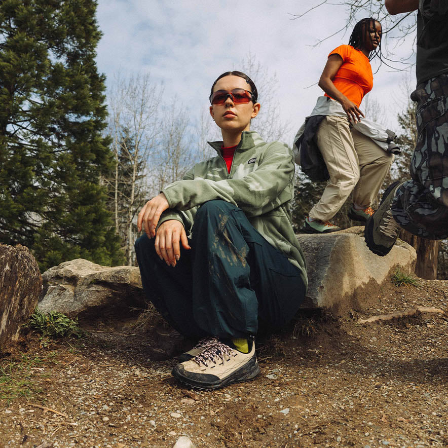 ウィメンズ ジャスパー ザイオニック スニーカー | Safari/Giggle Pink