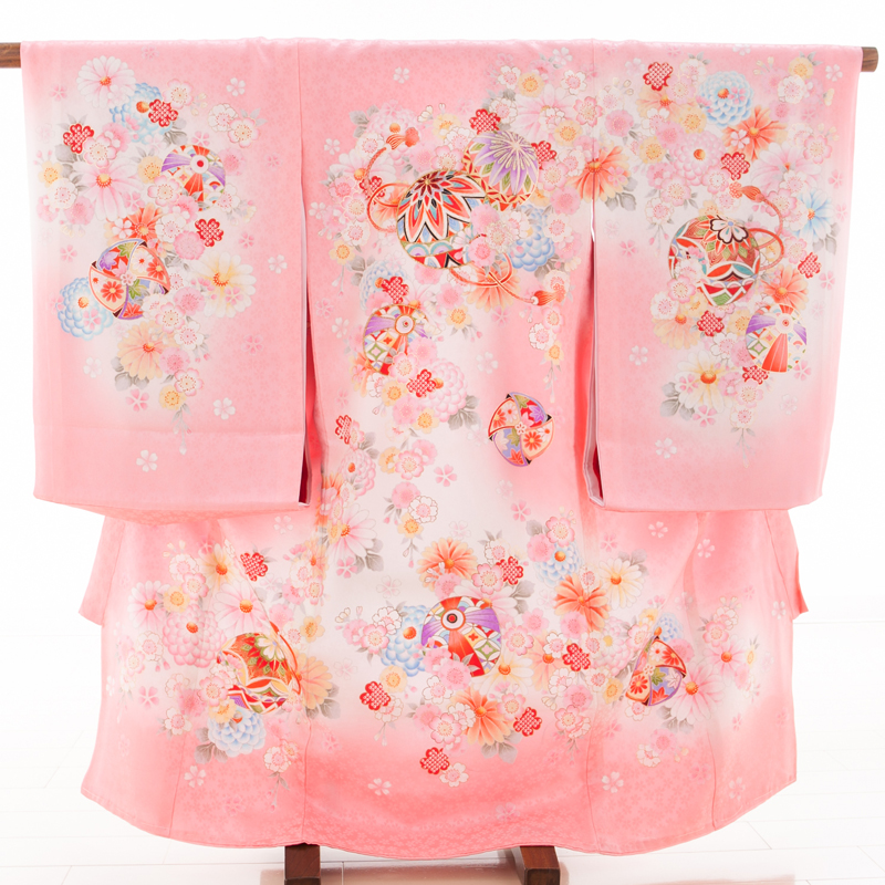 お宮参り・掛け着物 女児・産着 320110 正絹 ピンク地ぼかし 鞠に花