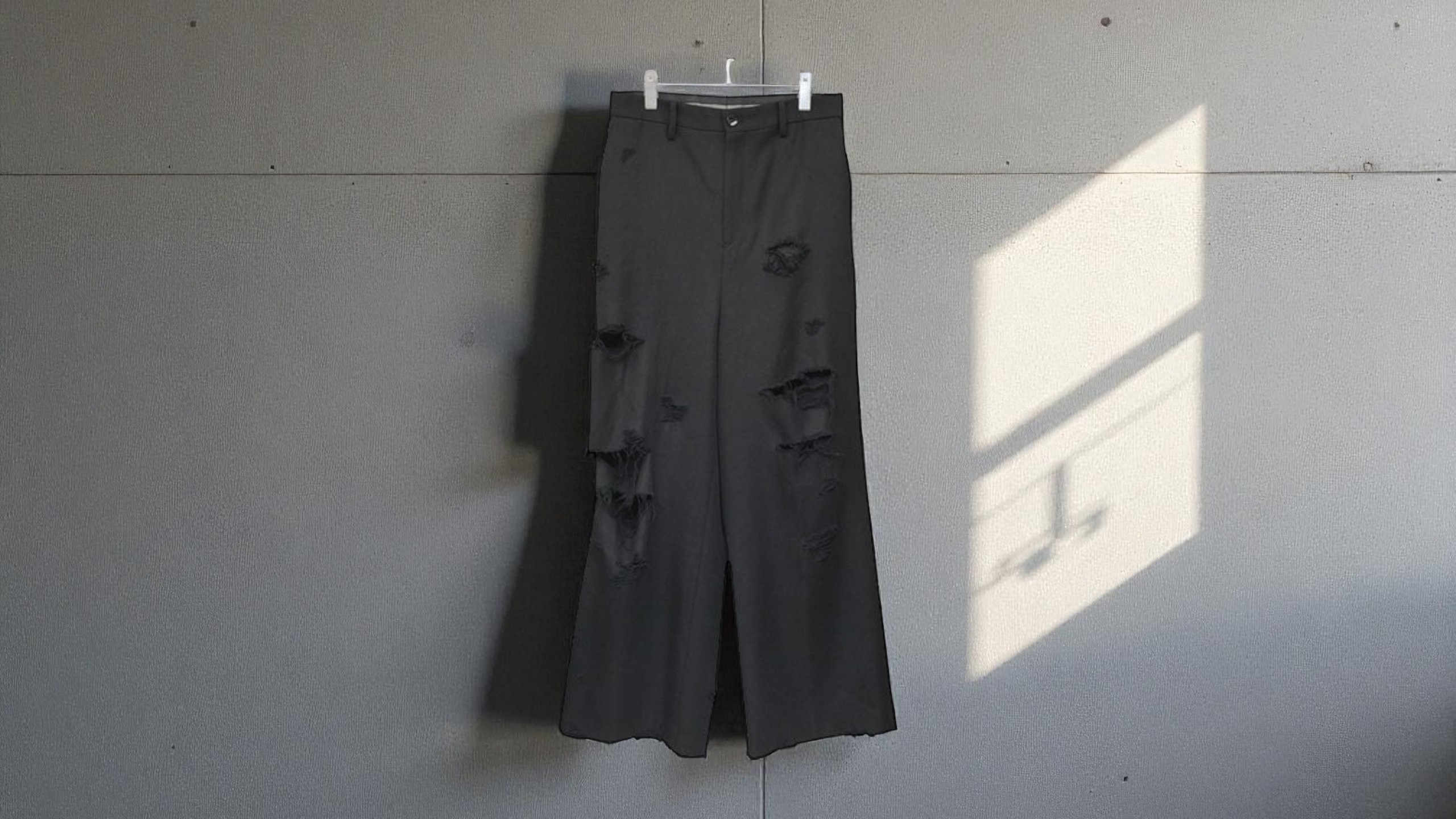 新入荷】DOUBLET 23SS DESTROYED WIDE TROUSERS│カインドオル三軒茶屋