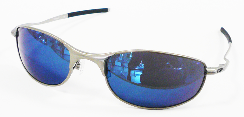 OAKLEYオークリーサングラス TIGHTROPE(タイトロープ)