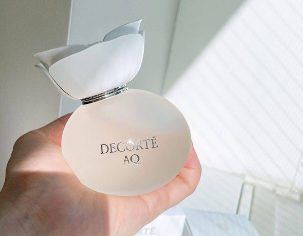 コスメデコルテ AQ オードパルファン｜紹介記事｜キレイエ