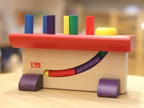 NIC社大工さん】ペグセット（6本入） | krtek select toys