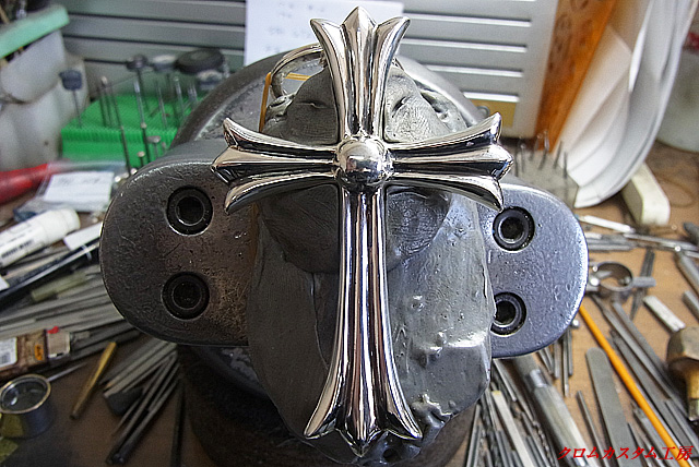 クロムハーツ ラージCHクロスキーリング＆ダガー ガーネットカスタム