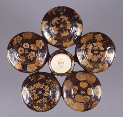 桃山の華「高台寺蒔絵」（「京へのいざない」第2期展示） | Kyoto